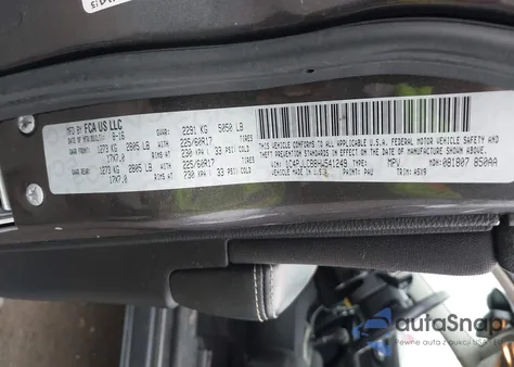 2017 Jeep Cherokee Latitude Fwd from USA, damaged, VIN 1C4PJLCB8HW541249